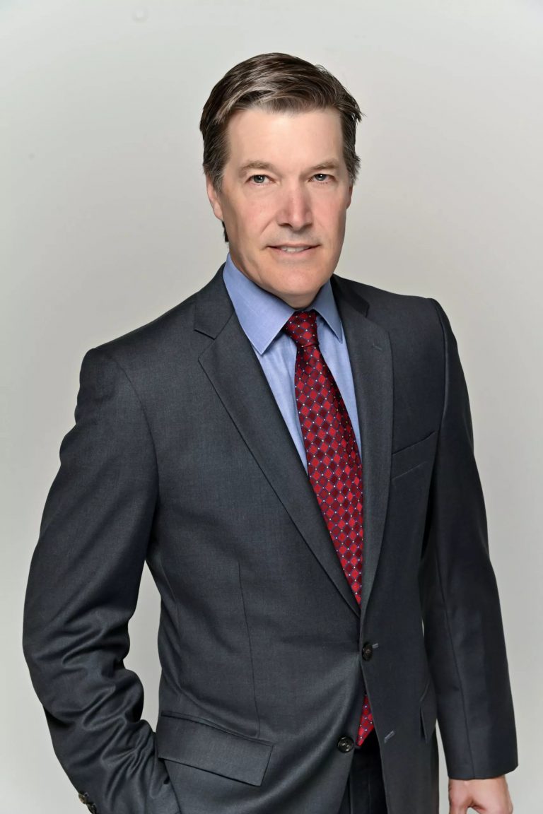 Orlando personal injury attorney Matthew Pardy scaled 1 768x1152