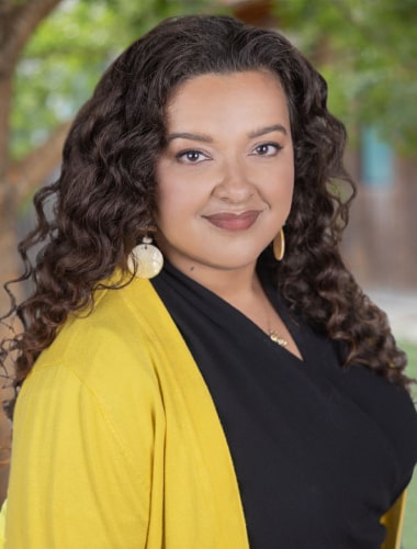 krystal gomez attorney at lincoln goldfinch law firm in texas