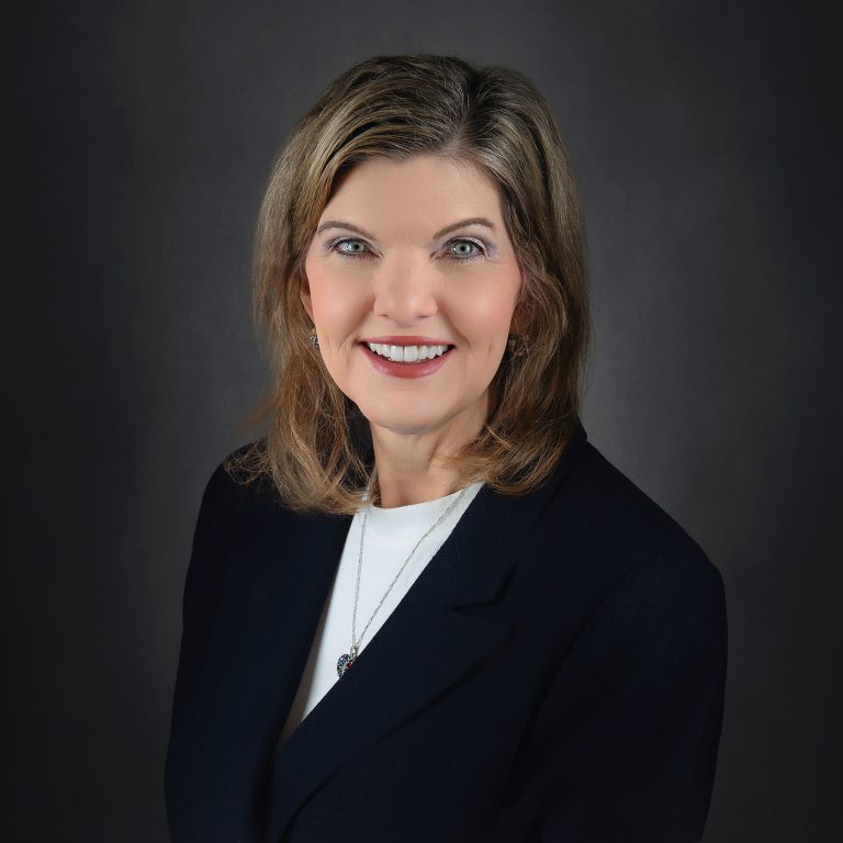 Regina Schauer 768x768